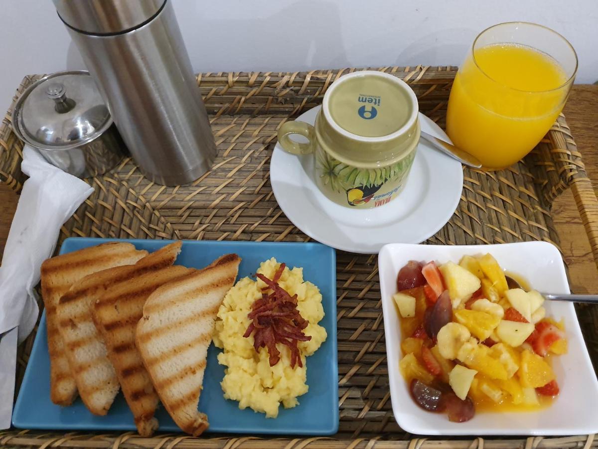 Kelly Guest House Praia Zewnętrze zdjęcie